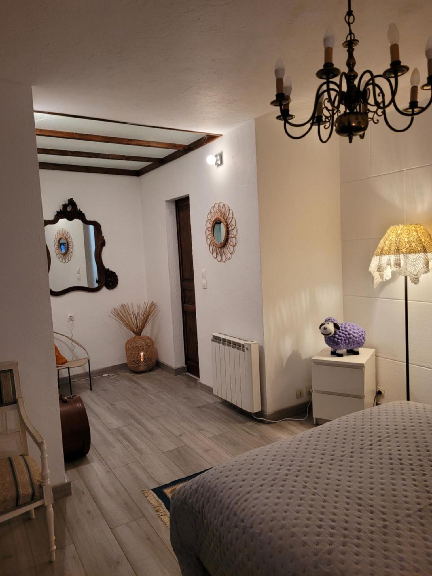Le Rocher Appartement Cotignac Exteriér fotografie